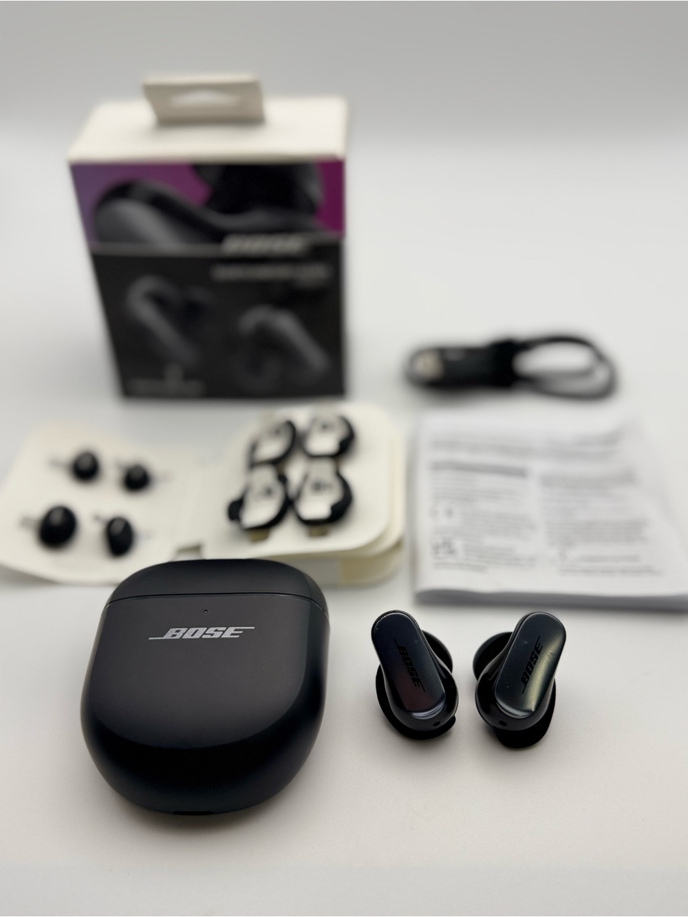 Bose True Wireless Earbuds with Charging Case - Black